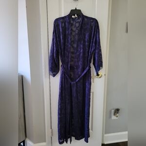 Vintage Victoria’s Secret Gold Label Purple Devoré Damask Long Lace Robe Small